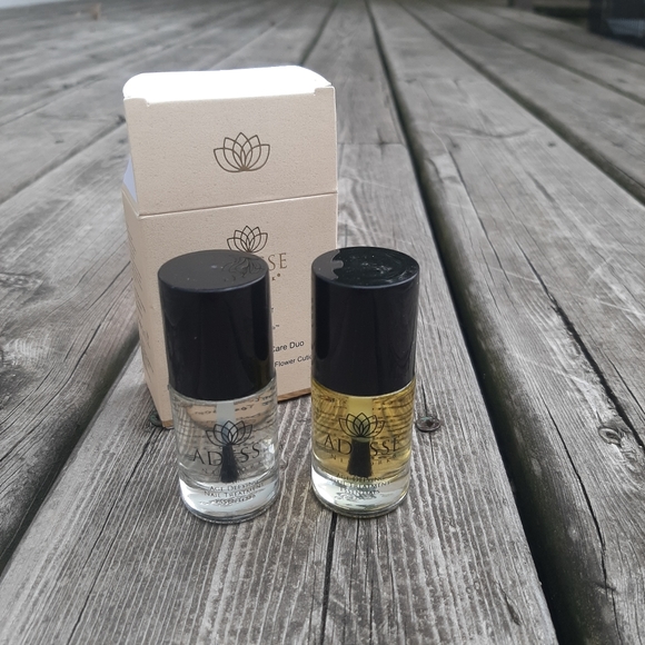 BNIB Adesse Nail Essentials Duo - Picture 3 of 7